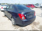 Chevrolet Sonic Ls Auto 1G1JA5SHXF4135949 снимка