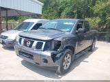 Nissan Titan S 1N6BA0EK1FN510852 photo
