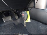 Toyota Rav4 Le JTMBFREV8GJ091832 снимка