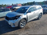 Toyota Highlander Limited 5TDDZRFH3JS846985 снимка