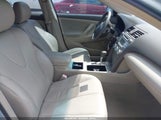 Toyota Camry Le 4T1BE46K99U854027 снимка