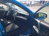 Toyota Rav4 Le JTMZFREV5GJ093780 снимка