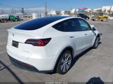 Tesla Model Y Long Range Dual Motor All-Wheel Drive 5YJYGDEE6LF009429 fotografie