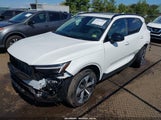 Volvo Xc40 B5 Plus Dark Theme YV4L12UL6R2358602 снимка