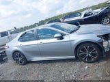 Toyota Camry Se 4T1B11HK1KU180162 fotografie