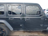 Jeep Wrangler Unlimited Sport Altitude 4X4 1C4HJXDN7MW505566 fotografie