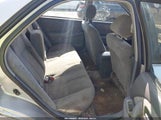 Toyota Camry Le 4T1BG22K31U790575 photo