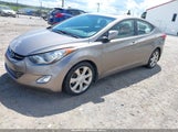 Hyundai Elantra Limited 5NPDH4AE0DH250679 снимка