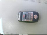 Kia Sportage S KNDP63AC6L7651832 photo