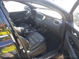 Kia Sorento 3.3L Sxl 5XYPKDA59KG447787 photo