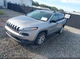 Jeep Cherokee Sport 1C4PJLAB3GW184516 снимка