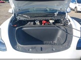 Tesla Model Y Long Range Dual Motor All-Wheel Drive 7SAYGDEE1SA369741 fotografie