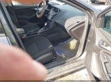 Ford Focus Se 1FADP3F28HL300182 снимка