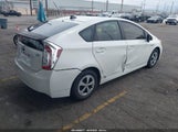Toyota Prius Two JTDKN3DU3D5576926 снимка