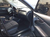 Nissan Rogue S KNMAT2MT7FP548833 fotografie