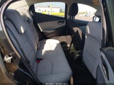 Toyota Yaris Le 3MYDLBYV8KY500521 photo