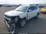 Jeep Compass Latitude 4X4 3C4NJDBB2KT846578 снимка
