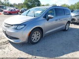 Chrysler Voyager Lxi 2C4RC1DG0MR533974 снимка
