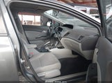 Honda Civic Ex 2HGFB2F80CH588321 fotografie