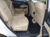 Toyota Highlander Limited Platinum V6 5TDDKRFH2GS289743 photo