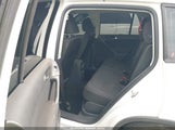 Volkswagen Tiguan S WVGCV7AX9CW504322 снимка
