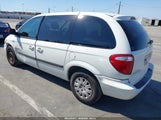 Chrysler Town & Country 1A4GP45R26B704099 снимка