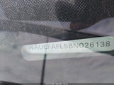 Audi A4 2.0T Premium WAUEFAFL5BN026138 снимка