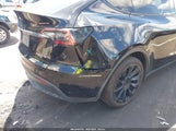 Tesla Model Y Long Range Dual Motor All-Wheel Drive 5YJYGDEE2MF257923 photo