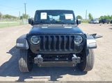 Jeep Wrangler Unlimited Sport Altitude 4X4 1C4HJXDG7NW140468 photo