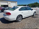 Volkswagen Passat 3.6L V6 Sel Premium 1VWCM7A39DC097526 снимка