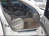 Infiniti G37X JN1CV6AR5CM682128 снимка
