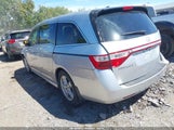 Honda Odyssey Touring/Touring Elite 5FNRL5H95DB005524 fotografie