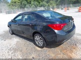 Toyota Corolla Xle 5YFBURHE1HP656792 снимка