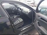 Audi A4 2.0T Premium WAUEFAFL2BN035914 снимка