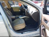 Audi A4 2.0T Premium WAUFFAFL7GN007215 снимка