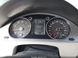 Volkswagen Passat Komfort WVWJK9AN8AE111073 photo