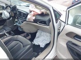 Chrysler Voyager Lxi 2C4RC1DG2MR516870 снимка