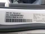 Jeep Grand Cherokee L Limited 4X4 1C4RJKBG2M8139533 photo