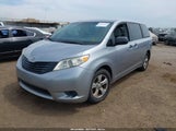 Toyota Sienna Base V6 7 Passenger 5TDZK3DC2CS187217 снимка