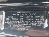Kia K4 Lxs 3KPFT4DE8SE128009 снимка