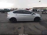 Toyota Prius Three JTDKN3DU9C5397028 fotografie