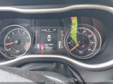 Jeep Cherokee Latitude 1C4PJLCS4FW596746 снимка