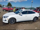 Hyundai Sonata Hybrid Blue KMHL24JJ3NA045730 photo