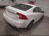 Volvo S60 Inscription T5 Drive-E Premier LYV402FK5GB099370 fotografie