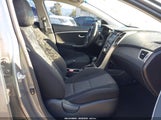 Hyundai Elantra Gt KMHD35LH4GU308374 photo