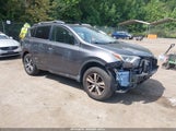 Toyota Rav4 Xle JTMRFREV3JJ719558 снимка