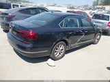 Volkswagen Passat 1.8T S 1VWAT7A32HC009402 снимка