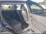 Volkswagen Tiguan 2.0T Se 3VV2B7AX5NM174675 снимка