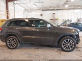 Jeep Grand Cherokee Overland 4X4 1C4RJFCG8JC349519 photo