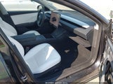 Tesla Model 3 Long Range Dual Motor All-Wheel Drive/Rear-Wheel Drive 5YJ3E1EA5RF831823 fotografie